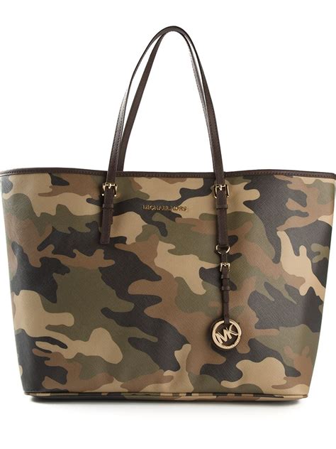 michael kors camo bag